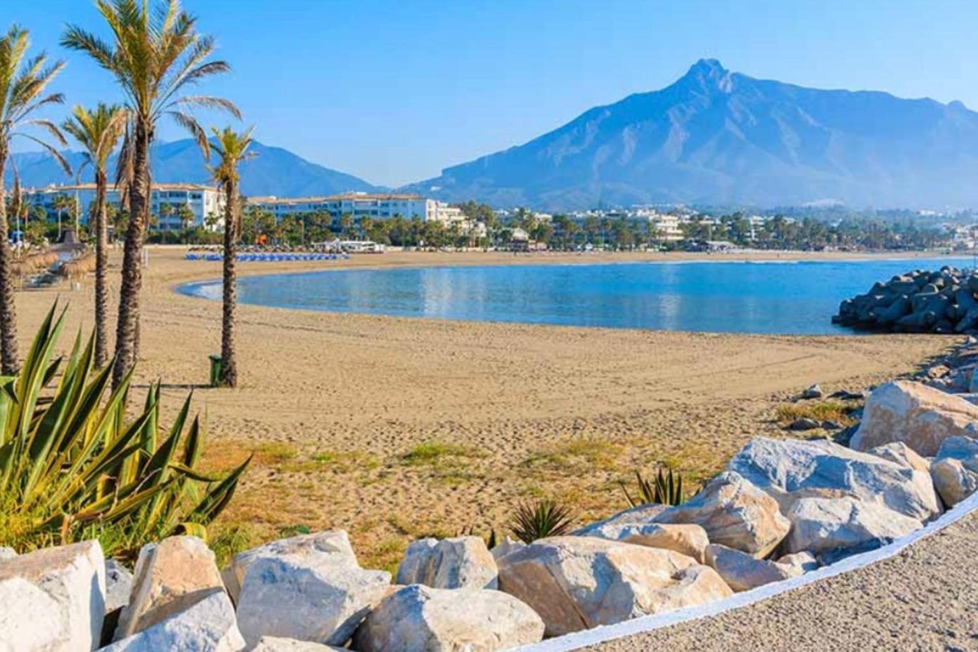 Marbella Beachfront - Beachside Apartment With Stunning Sea Views Exterior photo